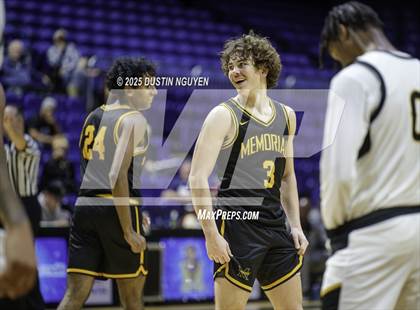 Thumbnail 2 in Fort Bend Marshall vs. Memorial (Cy-Hoops 3rd Place) photogallery.