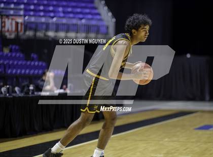 Thumbnail 1 in Fort Bend Marshall vs. Memorial (Cy-Hoops 3rd Place) photogallery.