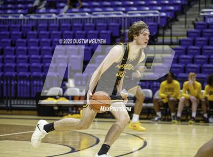 Thumbnail 2 in Fort Bend Marshall vs. Memorial (Cy-Hoops 3rd Place) photogallery.