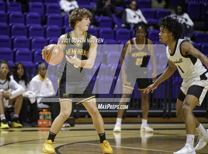 Thumbnail 2 in Fort Bend Marshall vs. Memorial (Cy-Hoops 3rd Place) photogallery.