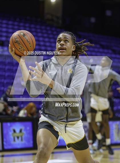 Thumbnail 2 in Fort Bend Marshall vs. Memorial (Cy-Hoops 3rd Place) photogallery.