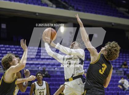 Thumbnail 1 in Fort Bend Marshall vs. Memorial (Cy-Hoops 3rd Place) photogallery.