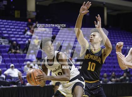 Thumbnail 3 in Fort Bend Marshall vs. Memorial (Cy-Hoops 3rd Place) photogallery.