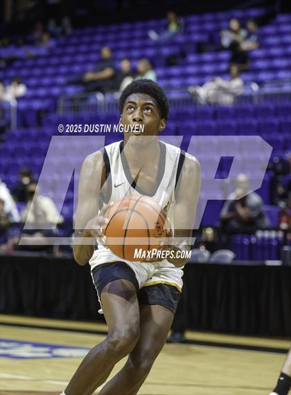 Thumbnail 3 in Fort Bend Marshall vs. Memorial (Cy-Hoops 3rd Place) photogallery.