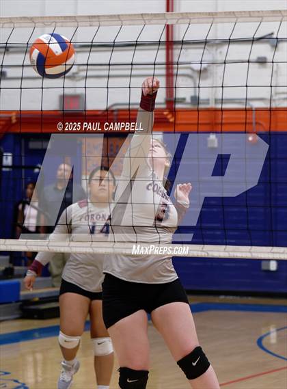 Thumbnail 3 in Coronado @ Camelback photogallery.