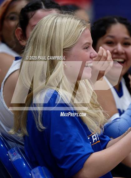 Thumbnail 2 in Coronado @ Camelback photogallery.