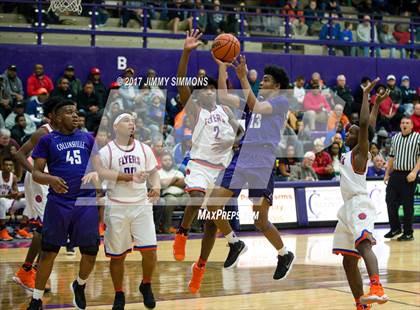Thumbnail 1 in Collinsville vs. East St. Louis (Prairie Farms Holiday Classic) photogallery.