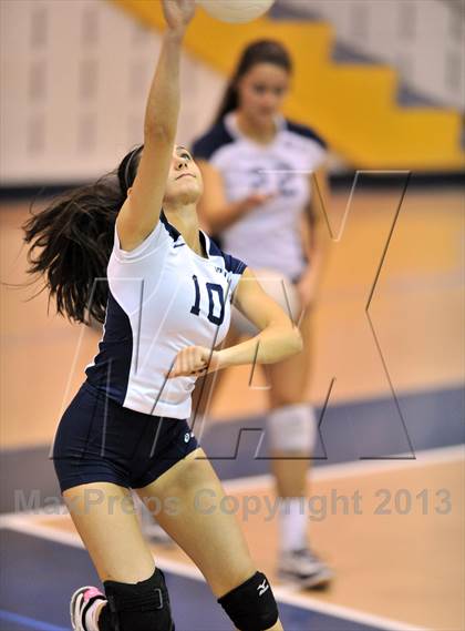 Thumbnail 3 in Pope John Paul II vs. Merion Mercy Academy (District 1 semifinal) photogallery.