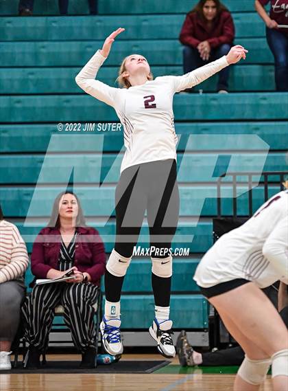 Thumbnail 3 in Thrall vs Johnson City (UIL 2A Region 4 Semifinal Playoff) photogallery.