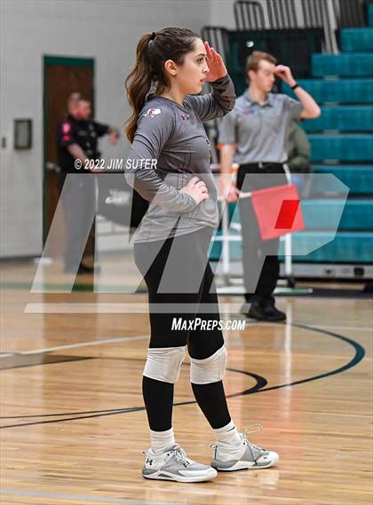 Thumbnail 2 in Thrall vs Johnson City (UIL 2A Region 4 Semifinal Playoff) photogallery.