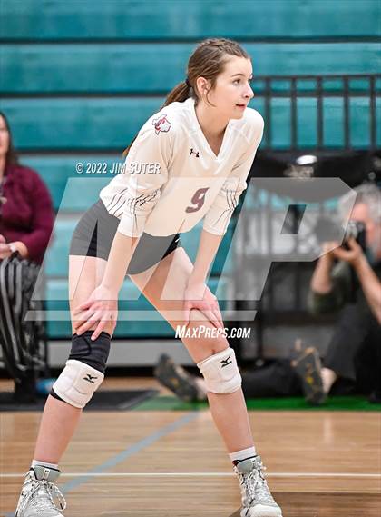 Thumbnail 1 in Thrall vs Johnson City (UIL 2A Region 4 Semifinal Playoff) photogallery.