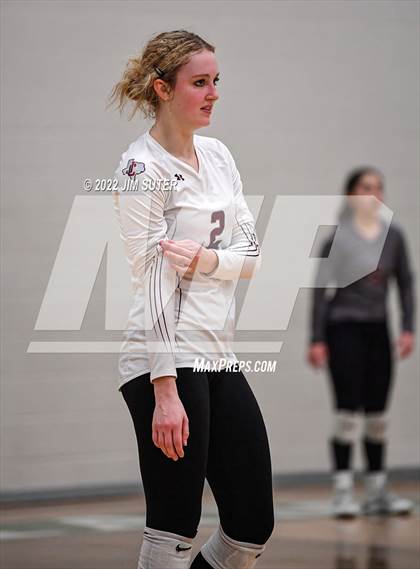Thumbnail 3 in Thrall vs Johnson City (UIL 2A Region 4 Semifinal Playoff) photogallery.