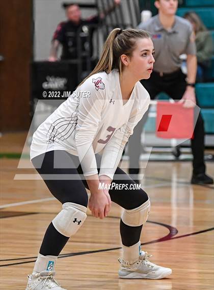 Thumbnail 1 in Thrall vs Johnson City (UIL 2A Region 4 Semifinal Playoff) photogallery.