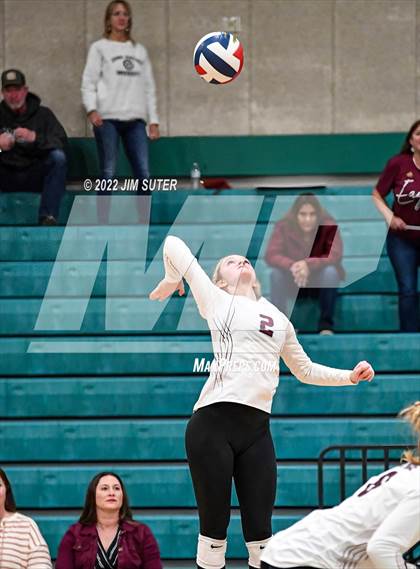 Thumbnail 1 in Thrall vs Johnson City (UIL 2A Region 4 Semifinal Playoff) photogallery.