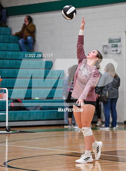 Thumbnail 2 in Thrall vs Johnson City (UIL 2A Region 4 Semifinal Playoff) photogallery.