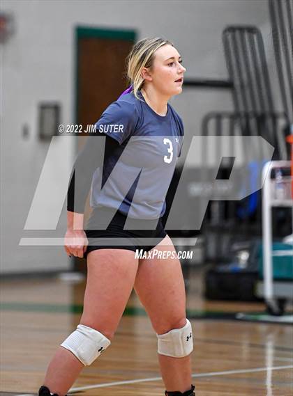 Thumbnail 3 in Thrall vs Johnson City (UIL 2A Region 4 Semifinal Playoff) photogallery.