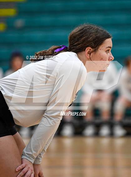 Thumbnail 1 in Thrall vs Johnson City (UIL 2A Region 4 Semifinal Playoff) photogallery.