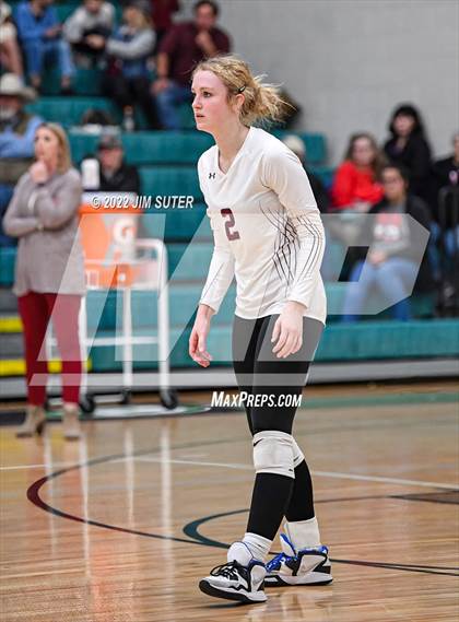 Thumbnail 3 in Thrall vs Johnson City (UIL 2A Region 4 Semifinal Playoff) photogallery.