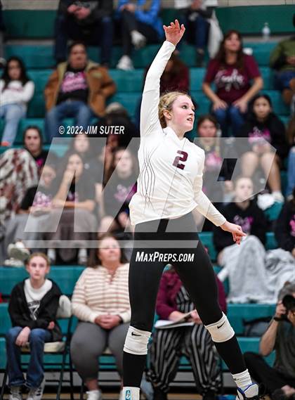 Thumbnail 3 in Thrall vs Johnson City (UIL 2A Region 4 Semifinal Playoff) photogallery.