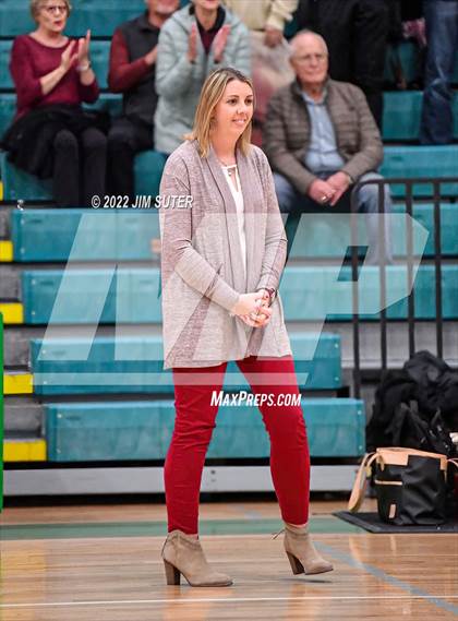 Thumbnail 3 in Thrall vs Johnson City (UIL 2A Region 4 Semifinal Playoff) photogallery.