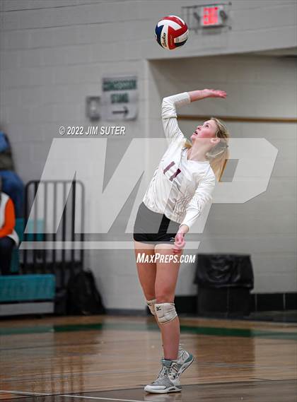 Thumbnail 2 in Thrall vs Johnson City (UIL 2A Region 4 Semifinal Playoff) photogallery.