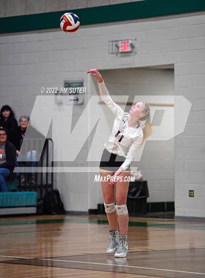 Thumbnail 1 in Thrall vs Johnson City (UIL 2A Region 4 Semifinal Playoff) photogallery.