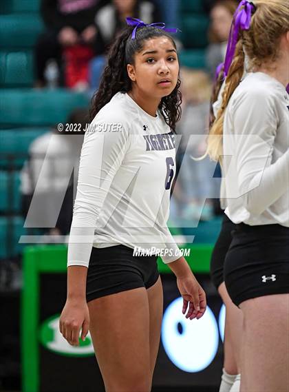 Thumbnail 1 in Thrall vs Johnson City (UIL 2A Region 4 Semifinal Playoff) photogallery.