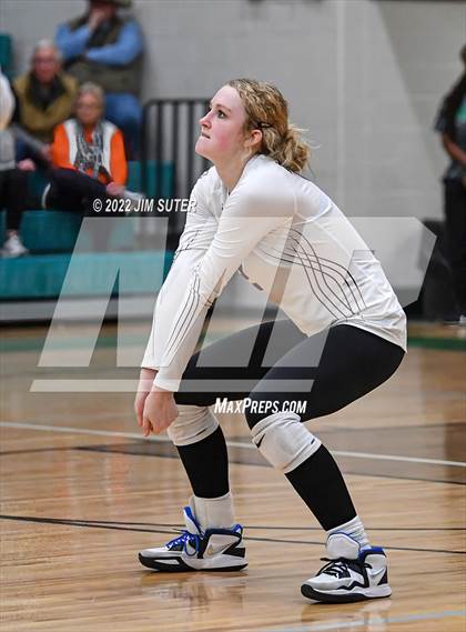 Thumbnail 1 in Thrall vs Johnson City (UIL 2A Region 4 Semifinal Playoff) photogallery.