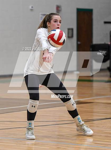 Thumbnail 1 in Thrall vs Johnson City (UIL 2A Region 4 Semifinal Playoff) photogallery.