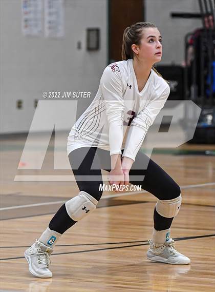 Thumbnail 1 in Thrall vs Johnson City (UIL 2A Region 4 Semifinal Playoff) photogallery.