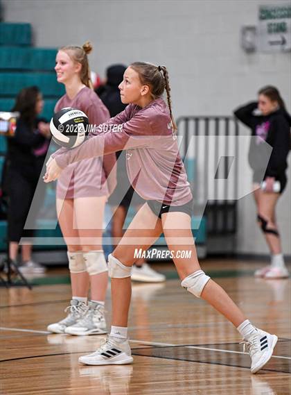 Thumbnail 1 in Thrall vs Johnson City (UIL 2A Region 4 Semifinal Playoff) photogallery.