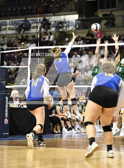 Thumbnail 1 in Stratton/Liberty @ Simla (CHSAA 1A Playoff) photogallery.