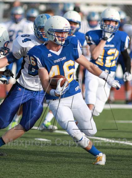 Thumbnail 3 in Holton @ Collegiate (KSHSAA 4A Regional) photogallery.