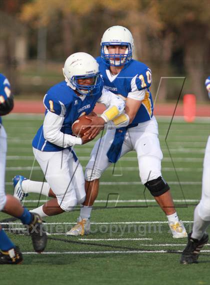 Thumbnail 1 in Holton @ Collegiate (KSHSAA 4A Regional) photogallery.