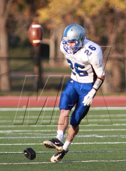 Thumbnail 3 in Holton @ Collegiate (KSHSAA 4A Regional) photogallery.