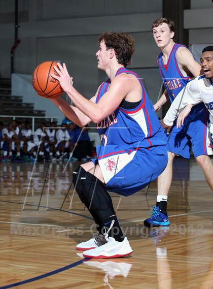 Thumbnail 1 in Westlake vs. DeKaney (McDonald's Texas Invitational) photogallery.