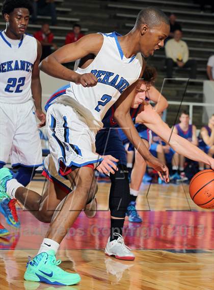 Thumbnail 3 in Westlake vs. DeKaney (McDonald's Texas Invitational) photogallery.