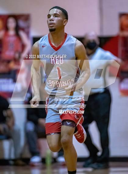 Thumbnail 2 in St. Pauls vs Red Springs (SAC Conference Championship) photogallery.