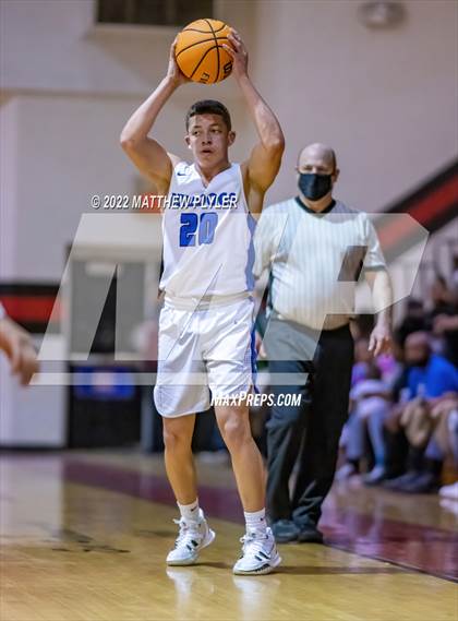 Thumbnail 2 in St. Pauls vs Red Springs (SAC Conference Championship) photogallery.