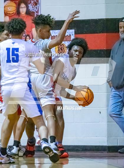 Thumbnail 2 in St. Pauls vs Red Springs (SAC Conference Championship) photogallery.