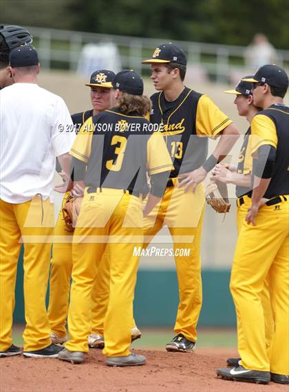 Thumbnail 3 in Orange Lutheran vs. Merritt Island (National High School Invitational)  photogallery.