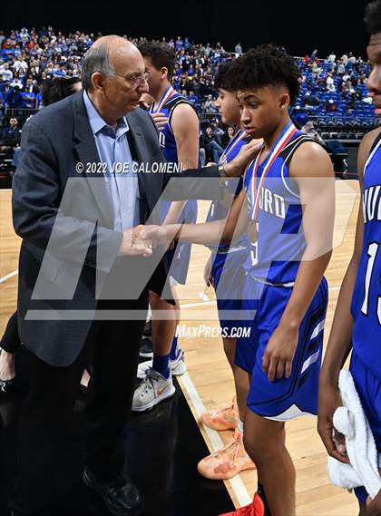 Thumbnail 3 in Lipan vs Mumford (UIL 2A State Semifinal) photogallery.
