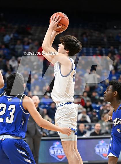 Thumbnail 3 in Lipan vs Mumford (UIL 2A State Semifinal) photogallery.