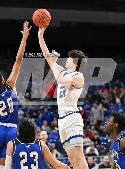 Thumbnail 3 in Lipan vs Mumford (UIL 2A State Semifinal) photogallery.