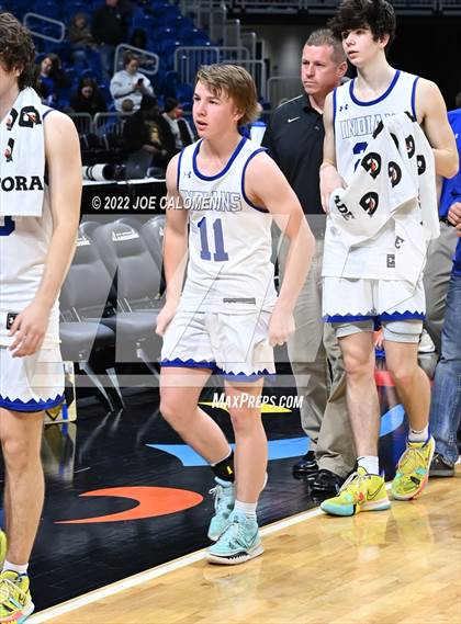 Thumbnail 3 in Lipan vs Mumford (UIL 2A State Semifinal) photogallery.