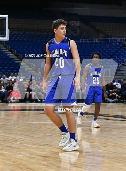 Thumbnail 3 in Lipan vs Mumford (UIL 2A State Semifinal) photogallery.