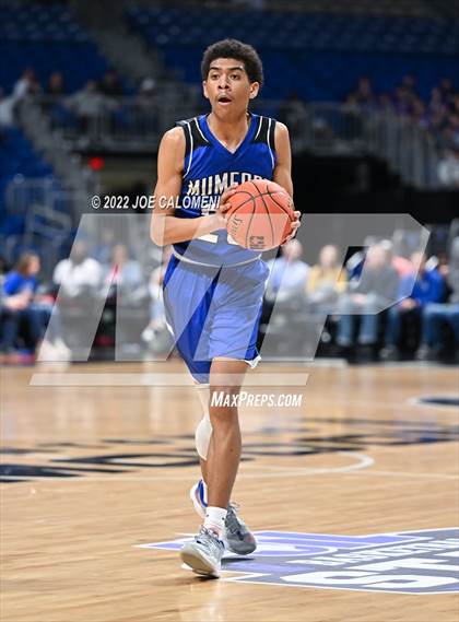 Thumbnail 3 in Lipan vs Mumford (UIL 2A State Semifinal) photogallery.