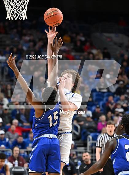 Thumbnail 2 in Lipan vs Mumford (UIL 2A State Semifinal) photogallery.