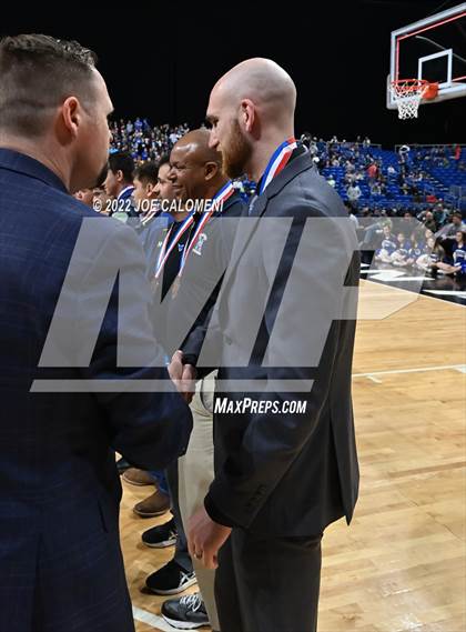 Thumbnail 1 in Lipan vs Mumford (UIL 2A State Semifinal) photogallery.