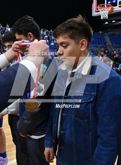 Thumbnail 1 in Lipan vs Mumford (UIL 2A State Semifinal) photogallery.